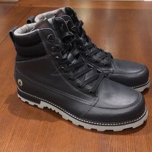 VOLCOM BOOTS